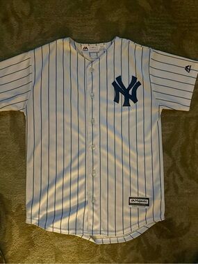 Youth Large 14/16 Majestic White Pinstripe Baseball Jersey with Navy Logo
